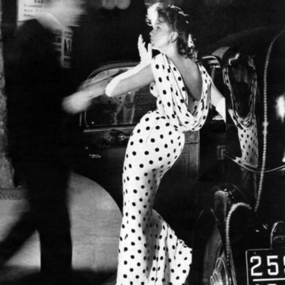 BLACK & WHITES - Picture 2 of 8